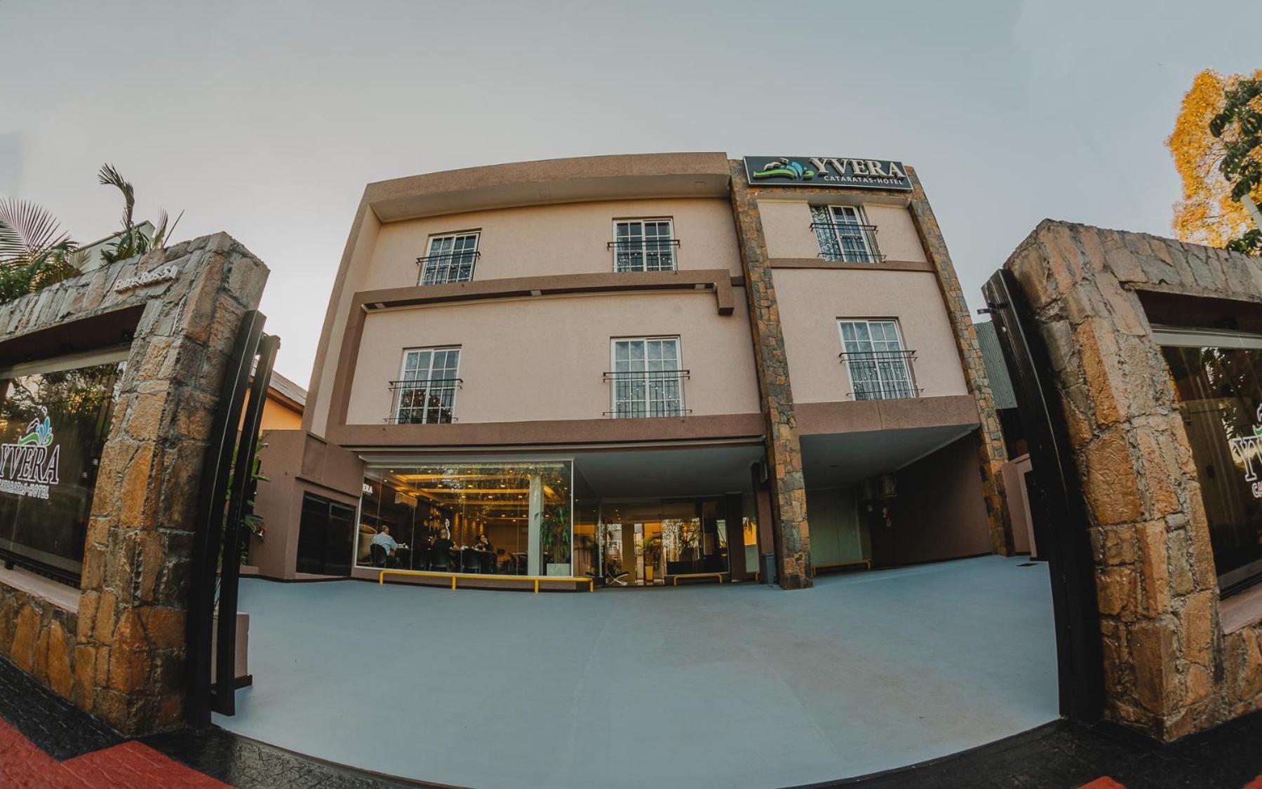 Hotel Yvera Cataratas Puerto Iguazú Dış mekan fotoğraf